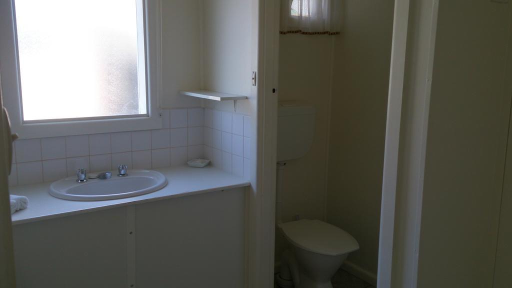 Phillip Island Cottages Cowes Habitación foto